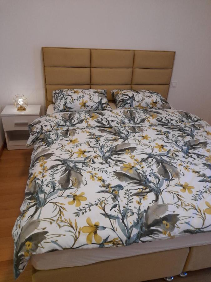 Apartman Lena Banja Luka Esterno foto